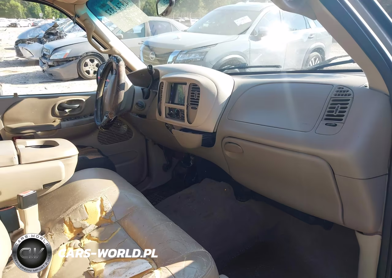 2001 Ford F-150 King Ranch Edition-Lariat-Xlt VIN:1FTRW08W11KA91798 - 5
