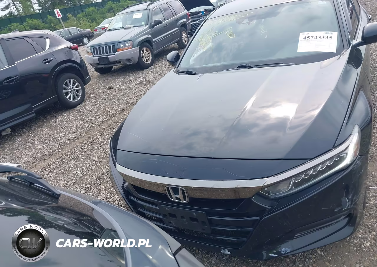 2018 Honda Accord Sport VIN:1HGCV1F3XJA198668 - 12
