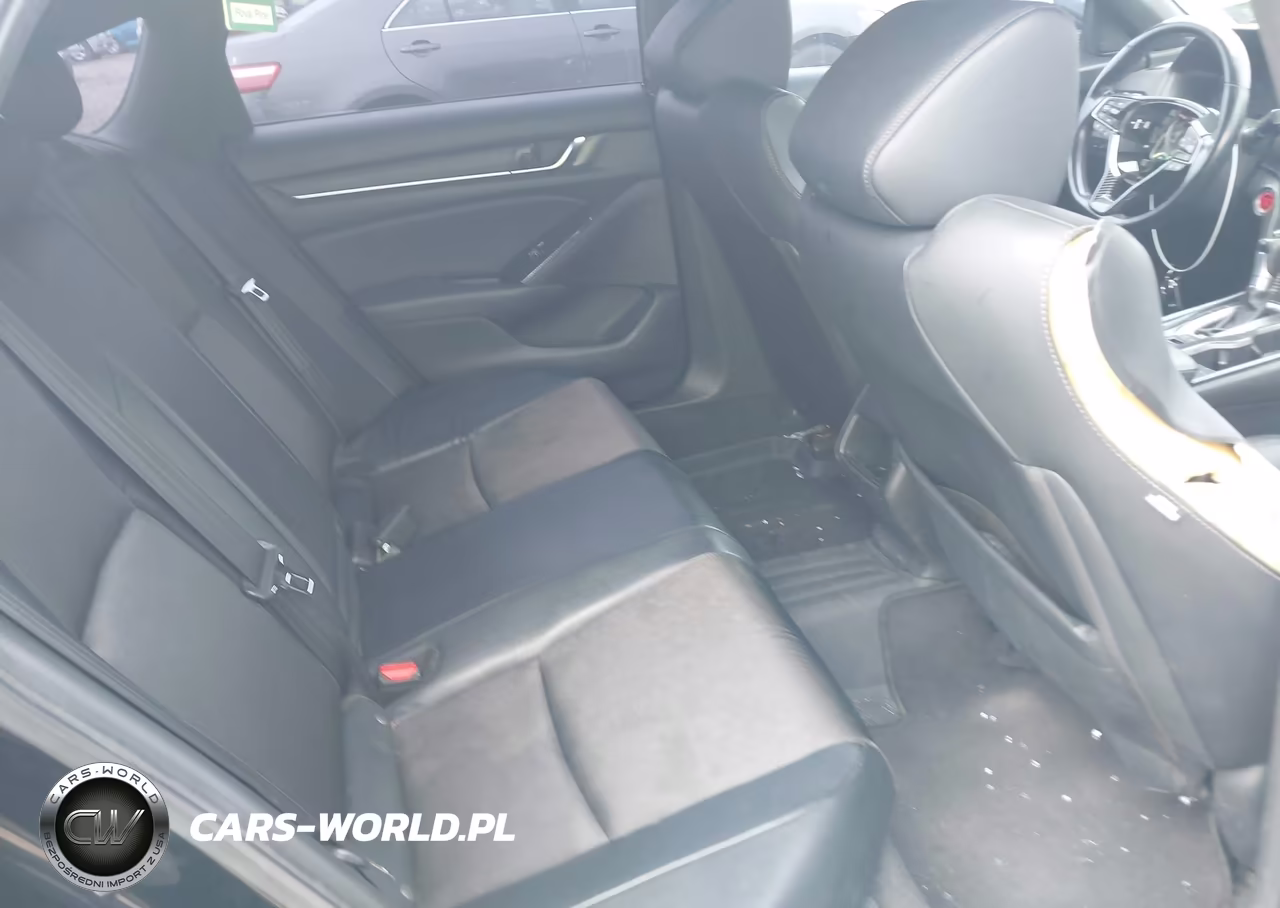 2018 Honda Accord Sport VIN:1HGCV1F3XJA198668 - 8
