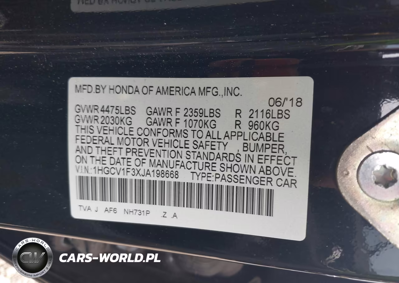 2018 Honda Accord Sport VIN:1HGCV1F3XJA198668 - 9