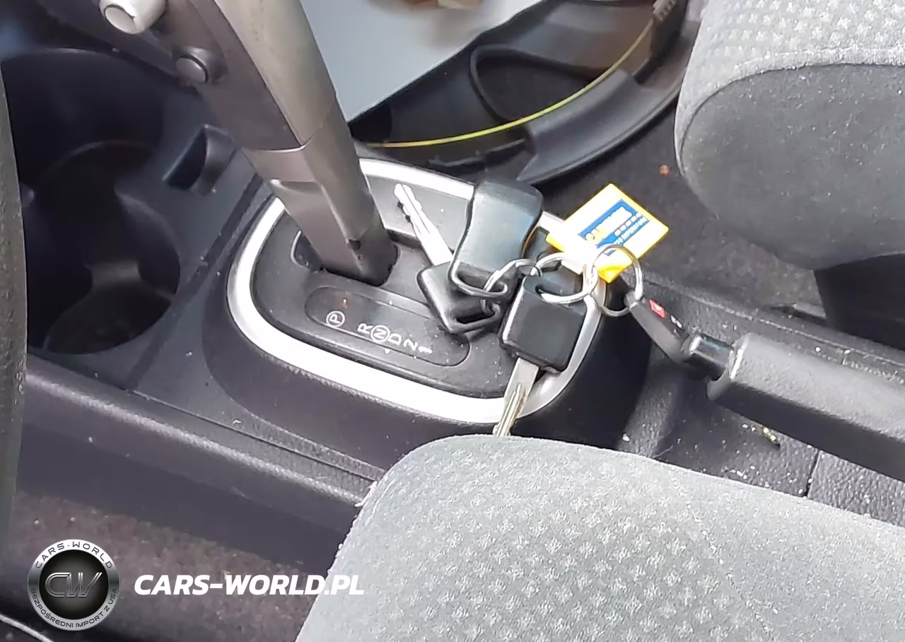 2011 Nissan Versa 1.8S VIN:3N1BC1APXBL443184 - 11