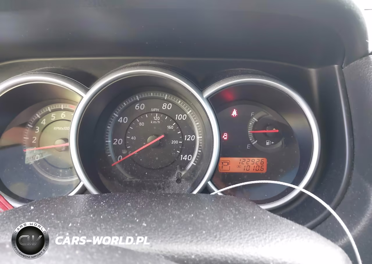 2011 Nissan Versa 1.8S VIN:3N1BC1APXBL443184 - 7