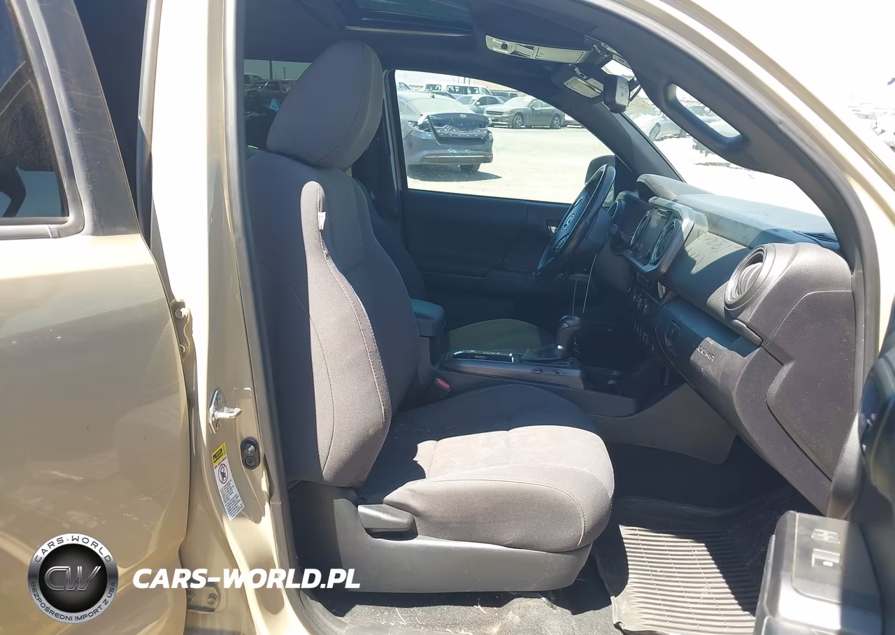 2016 Toyota Tacoma VIN:3TMAZ5CN6GM014054 - 5