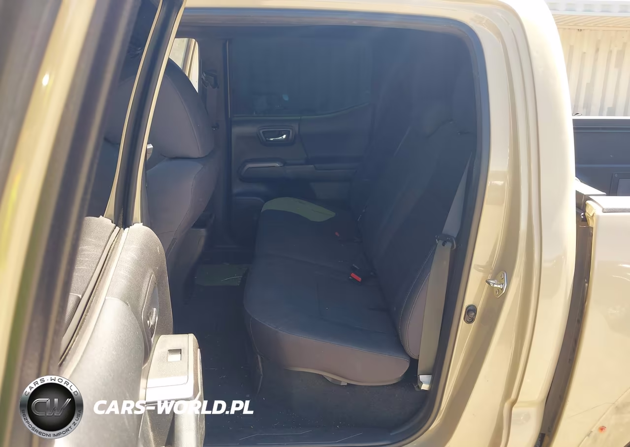 2016 Toyota Tacoma VIN:3TMAZ5CN6GM014054 - 8