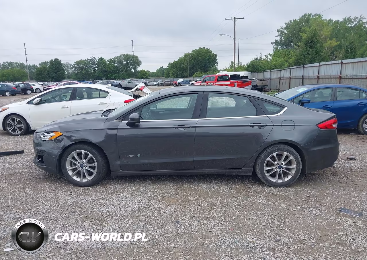2019 Ford Fusion Hybrid Se VIN:3FA6P0LU5KR151199 - 14