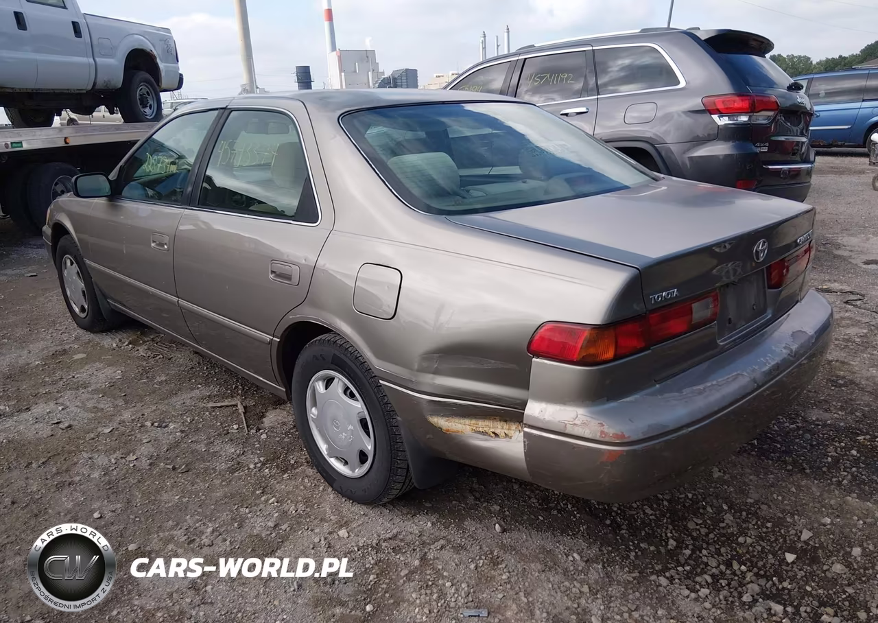 1999 Toyota Camry Ce VIN:4T1BG22K1XU897388 - 3