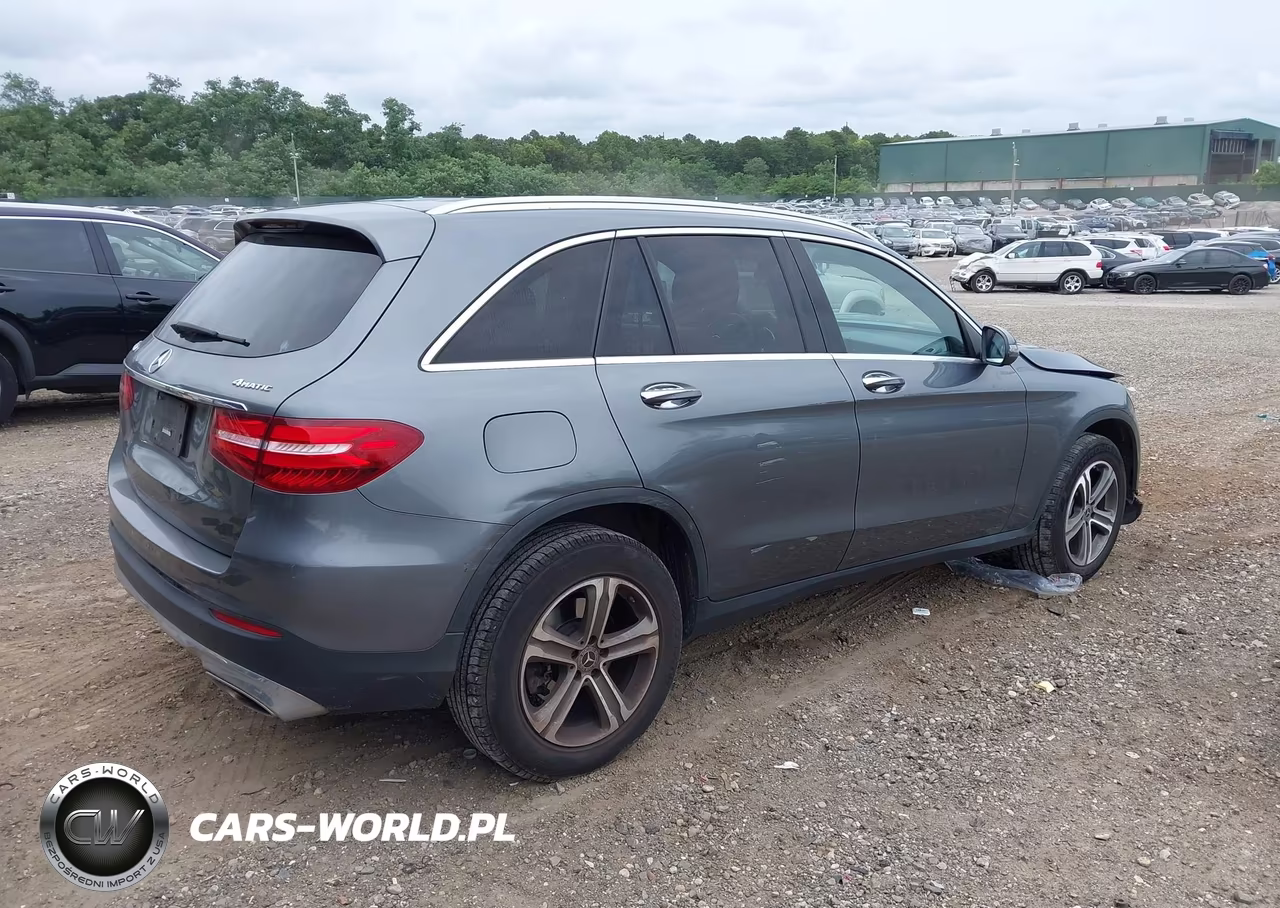 2019 Mercedes-Benz Glc 300 4Matic VIN:WDC0G4KB1KV117832 - 4