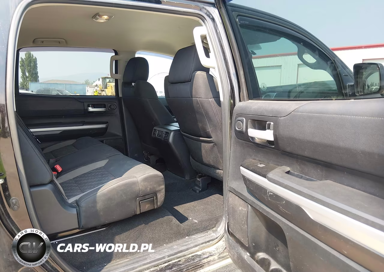 2017 Toyota Tundra Sr5 Plus 5.7L V8 VIN:5TFDY5F18HX669840 - 8