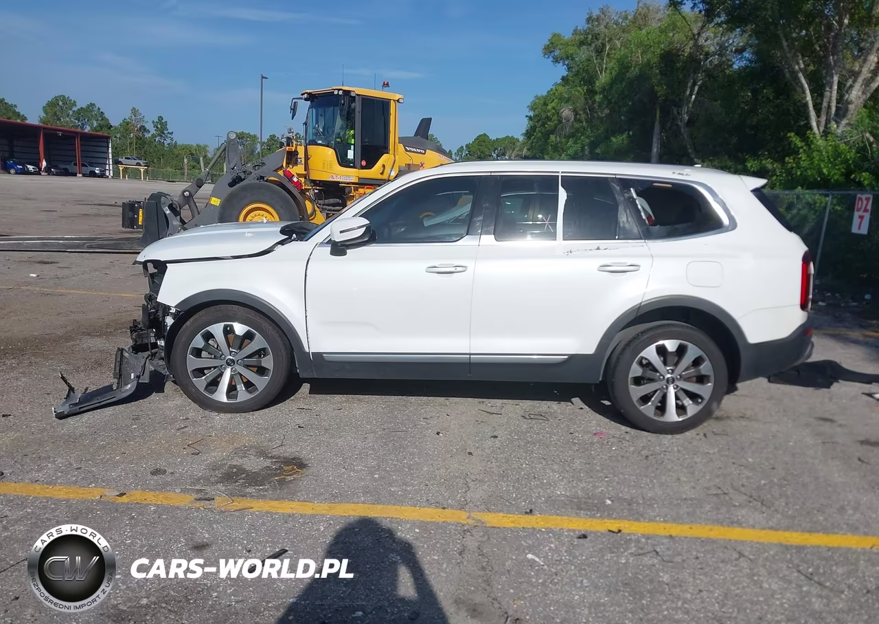 2020 Kia Telluride S VIN:5XYP64HC3LG025184 - 14