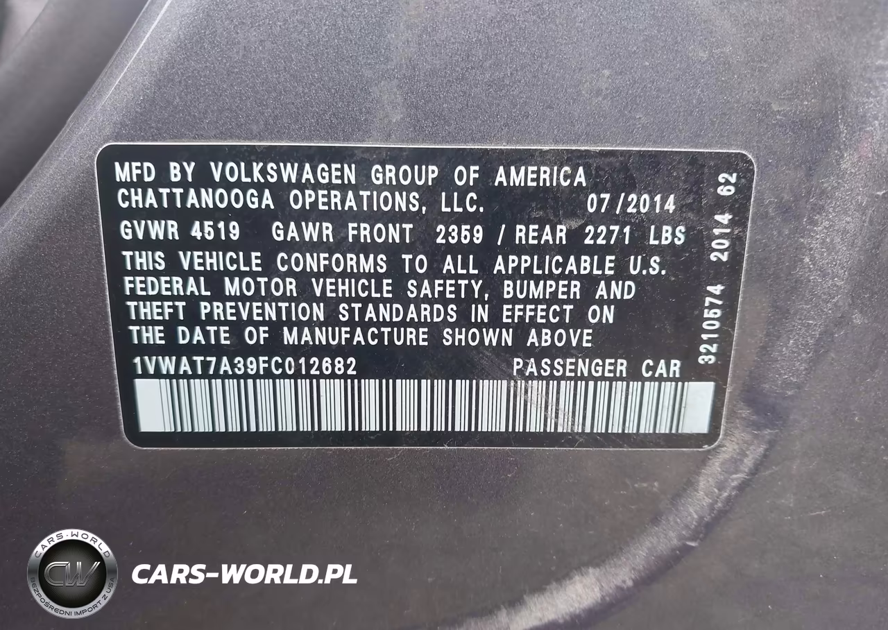2015 Volkswagen Passat 1.8T Wolfsburg Edition VIN:1VWAT7A39FC012682 - 9
