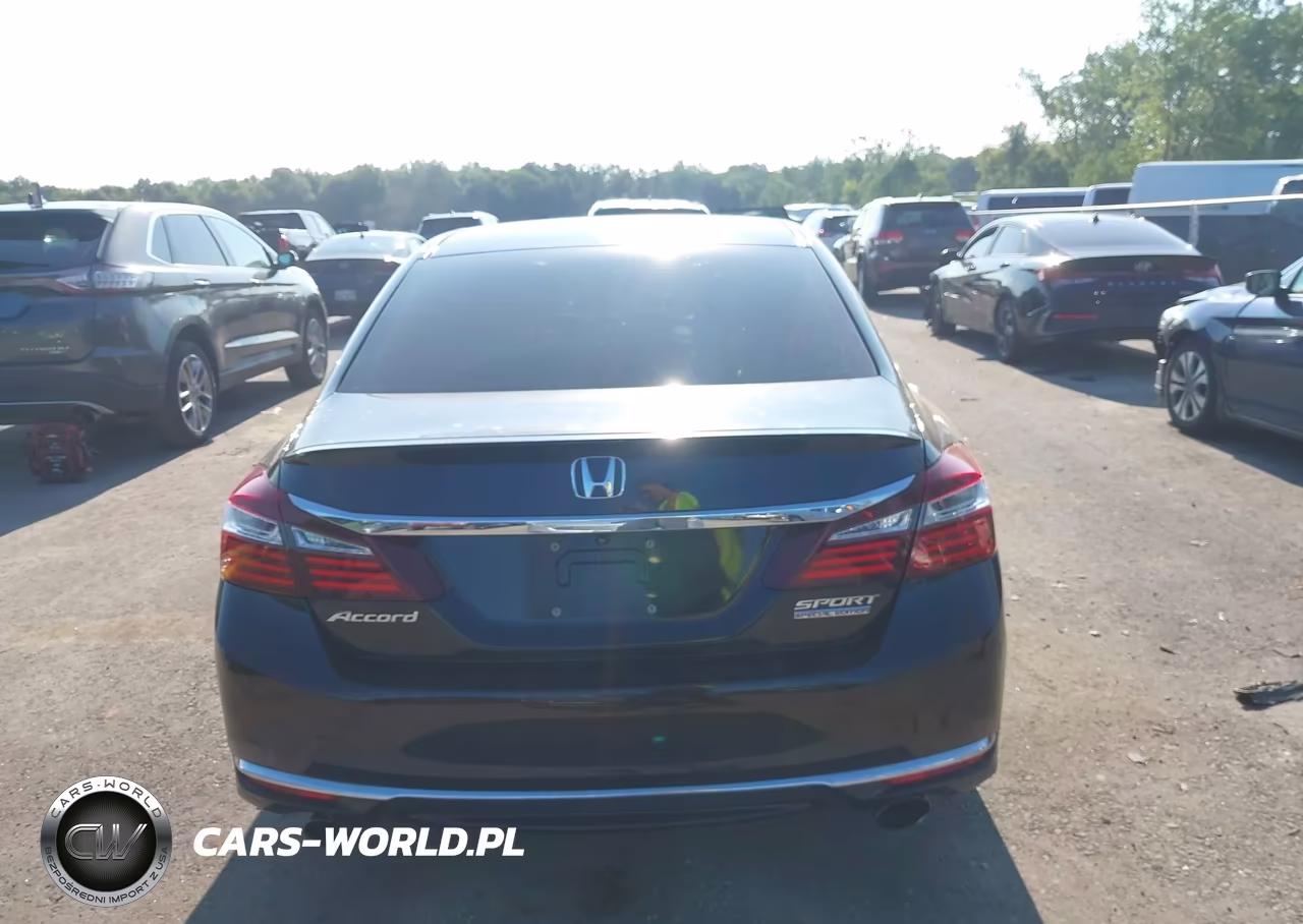 2017 Honda Accord Sport Se VIN:1HGCR2F15HA027488 - 16