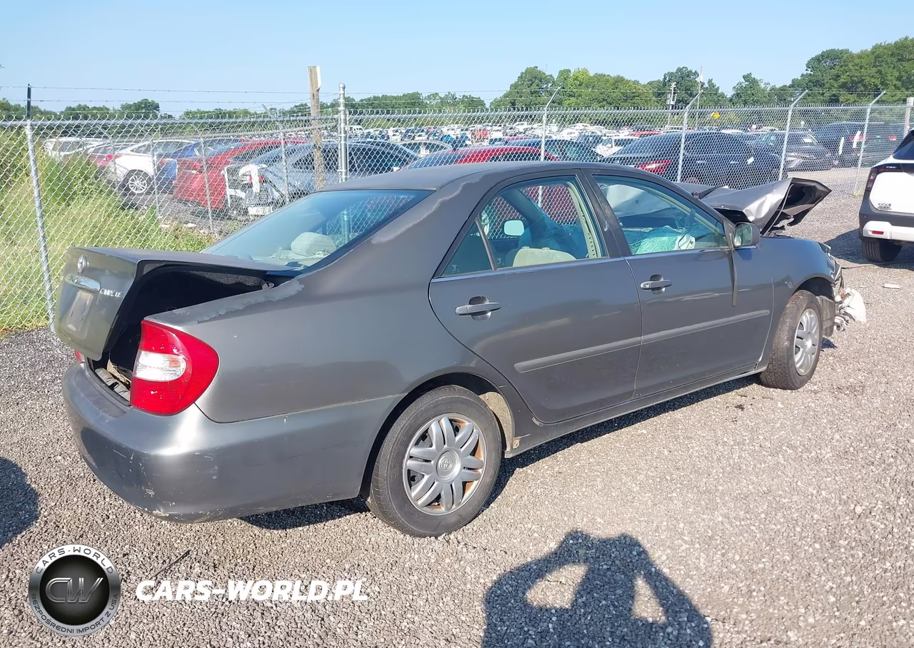 2003 Toyota Camry Le VIN:4T1BE32K63U765846 - 4