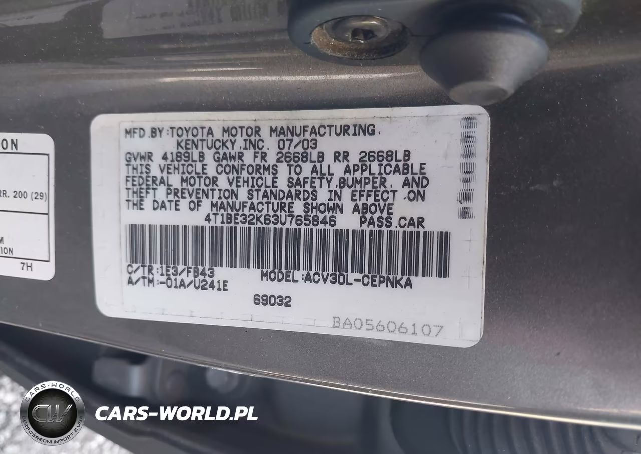 2003 Toyota Camry Le VIN:4T1BE32K63U765846 - 9