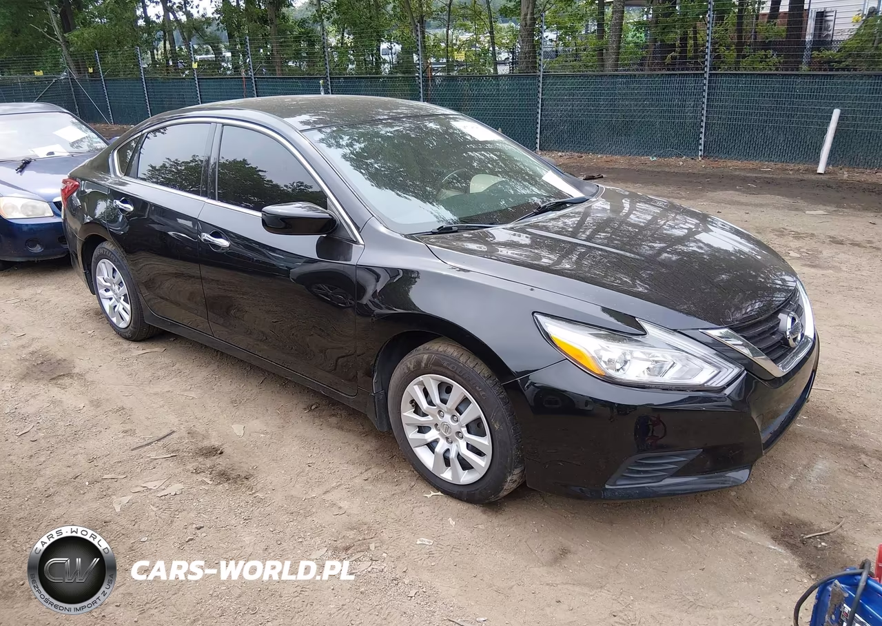 2017 Nissan Altima 2.5 S – zdjęcie 1 z 11