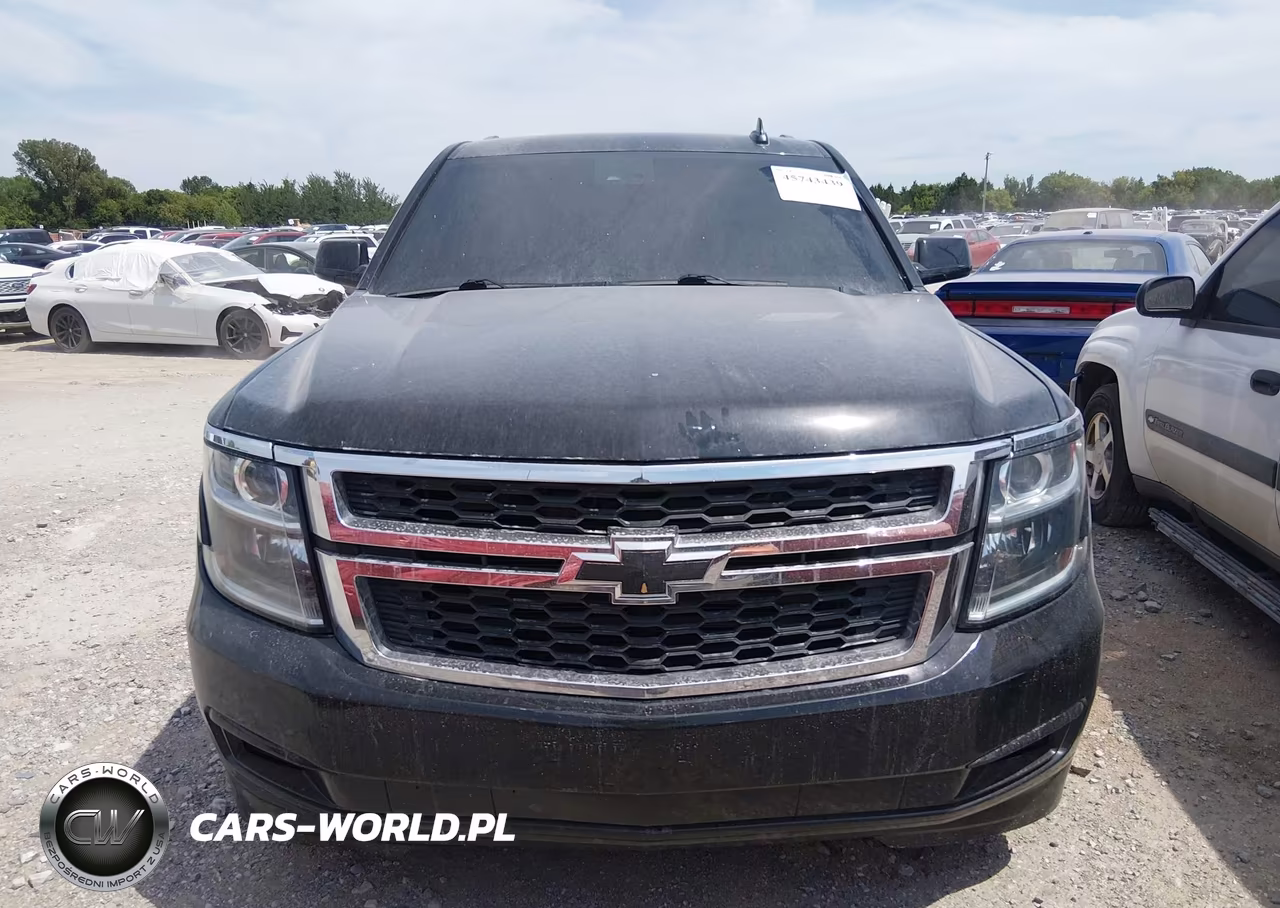 2017 Chevrolet Suburban Lt VIN:1GNSKHKC9HR180974 - 12