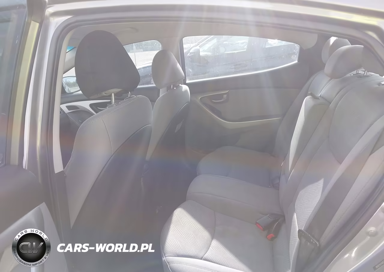 2013 Hyundai Elantra Gls VIN:5NPDH4AE2DH343896 - 8