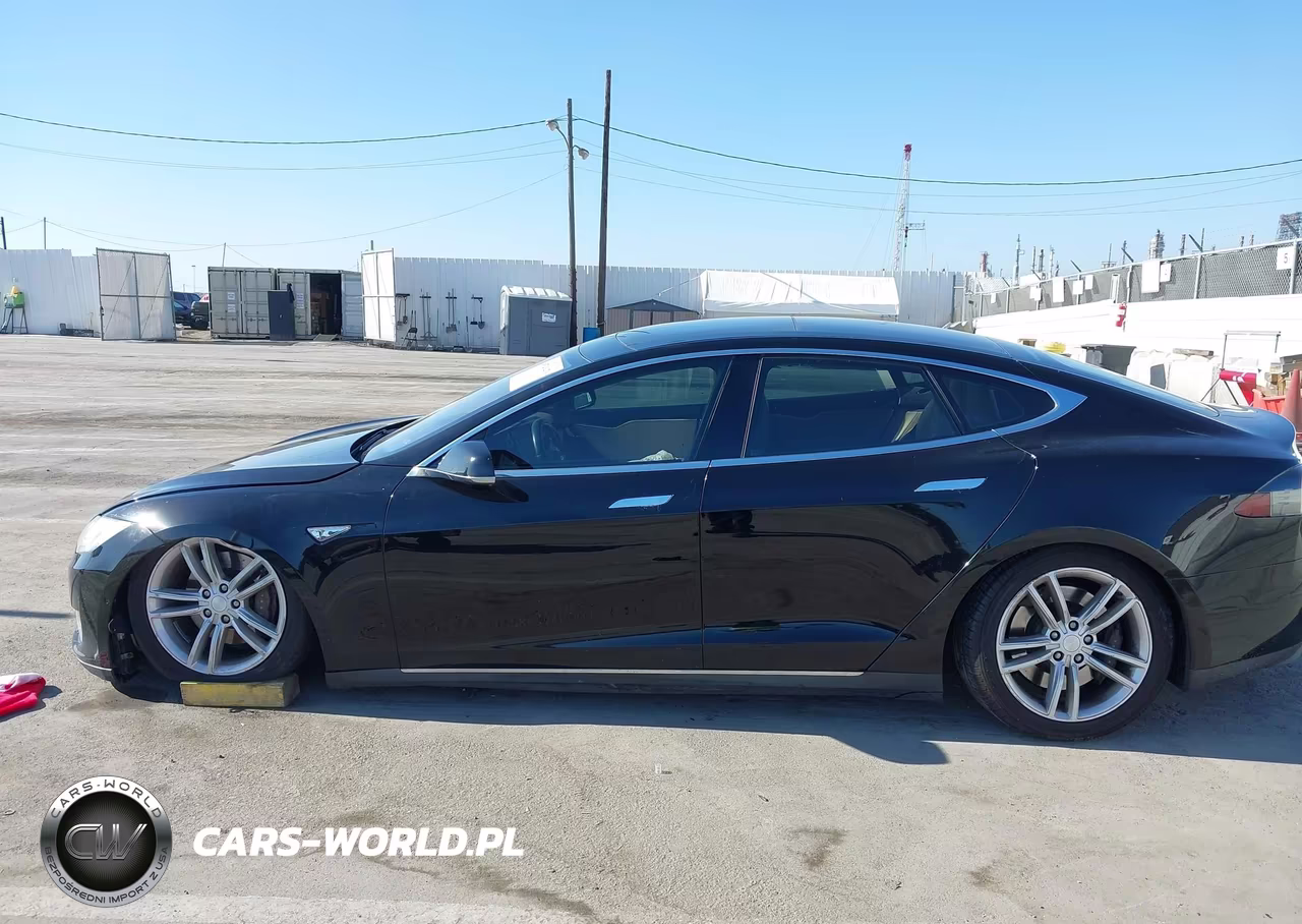 2015 Tesla Model S 60-70-85 VIN:5YJSA1H11FFP79122 - 14