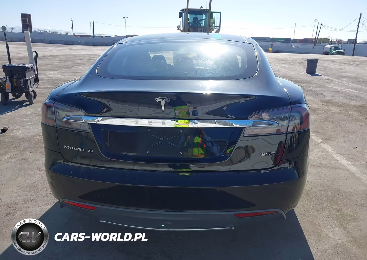 2015 Tesla Model S 60-70-85 VIN:5YJSA1H11FFP79122 - 16