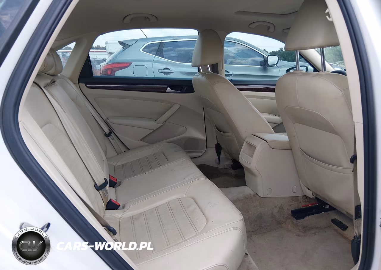 2012 Volkswagen Passat 2.5L Sel VIN:1VWCH7A31CC034228 - 8