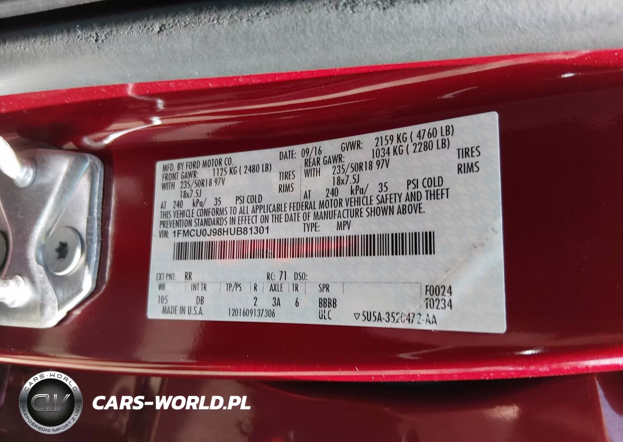 2017 Ford Escape Titanium VIN:1FMCU0J98HUB81301 - 9