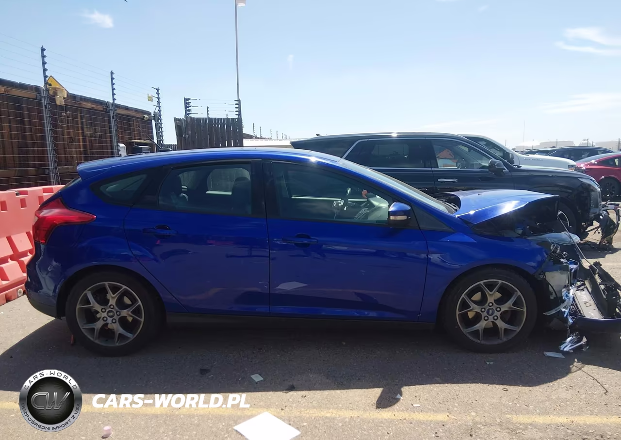 2013 Ford Focus Se VIN:1FADP3K27DL254098 - 14
