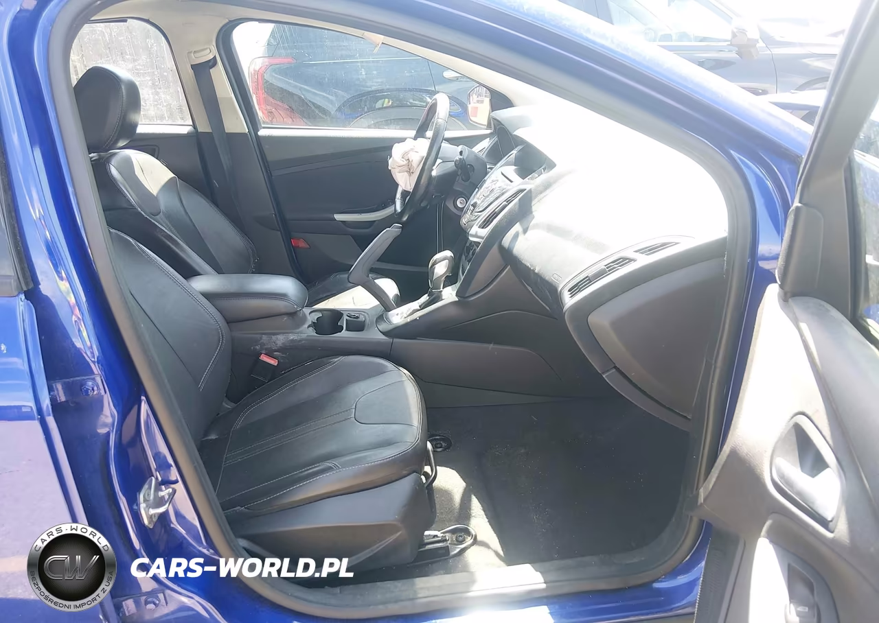 2013 Ford Focus Se VIN:1FADP3K27DL254098 - 5