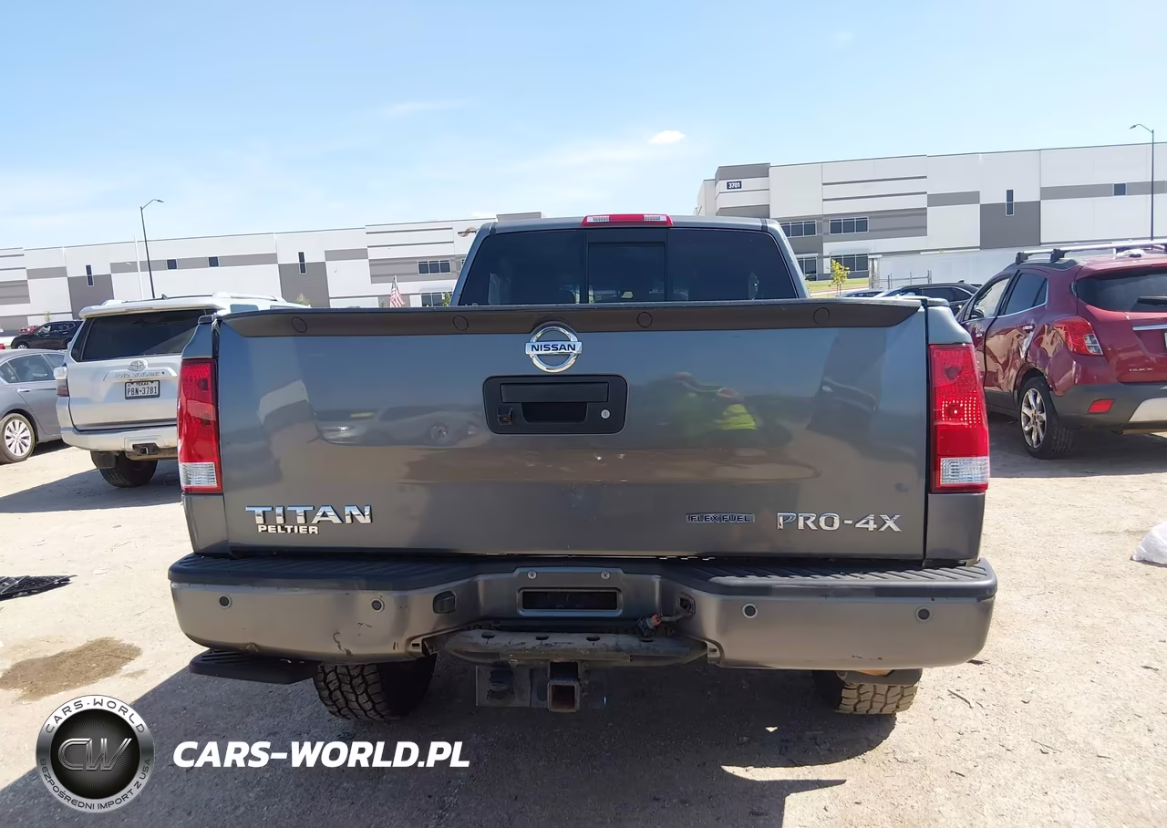 2015 Nissan Titan Pro-4X-S-Sv VIN:1N6BA0CC7FN501908 - 16