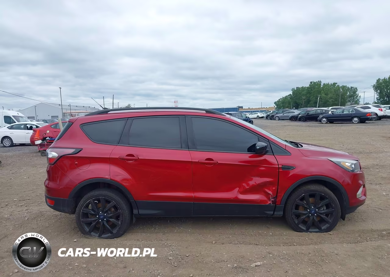 2018 Ford Escape Se VIN:1FMCU9GD7JUC00118 - 14