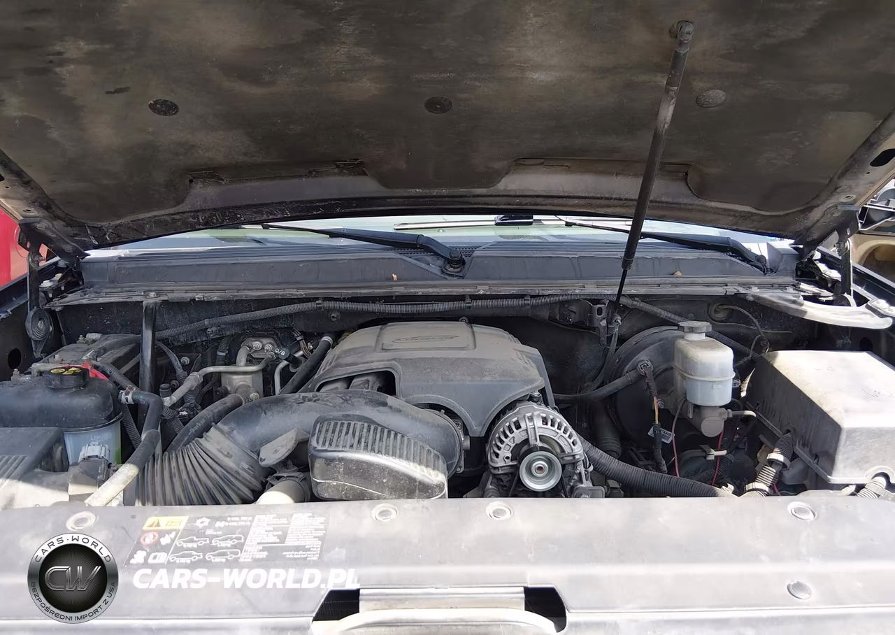 2014 Chevrolet Tahoe Ls VIN:1GNSKAE04ER207597 - 10