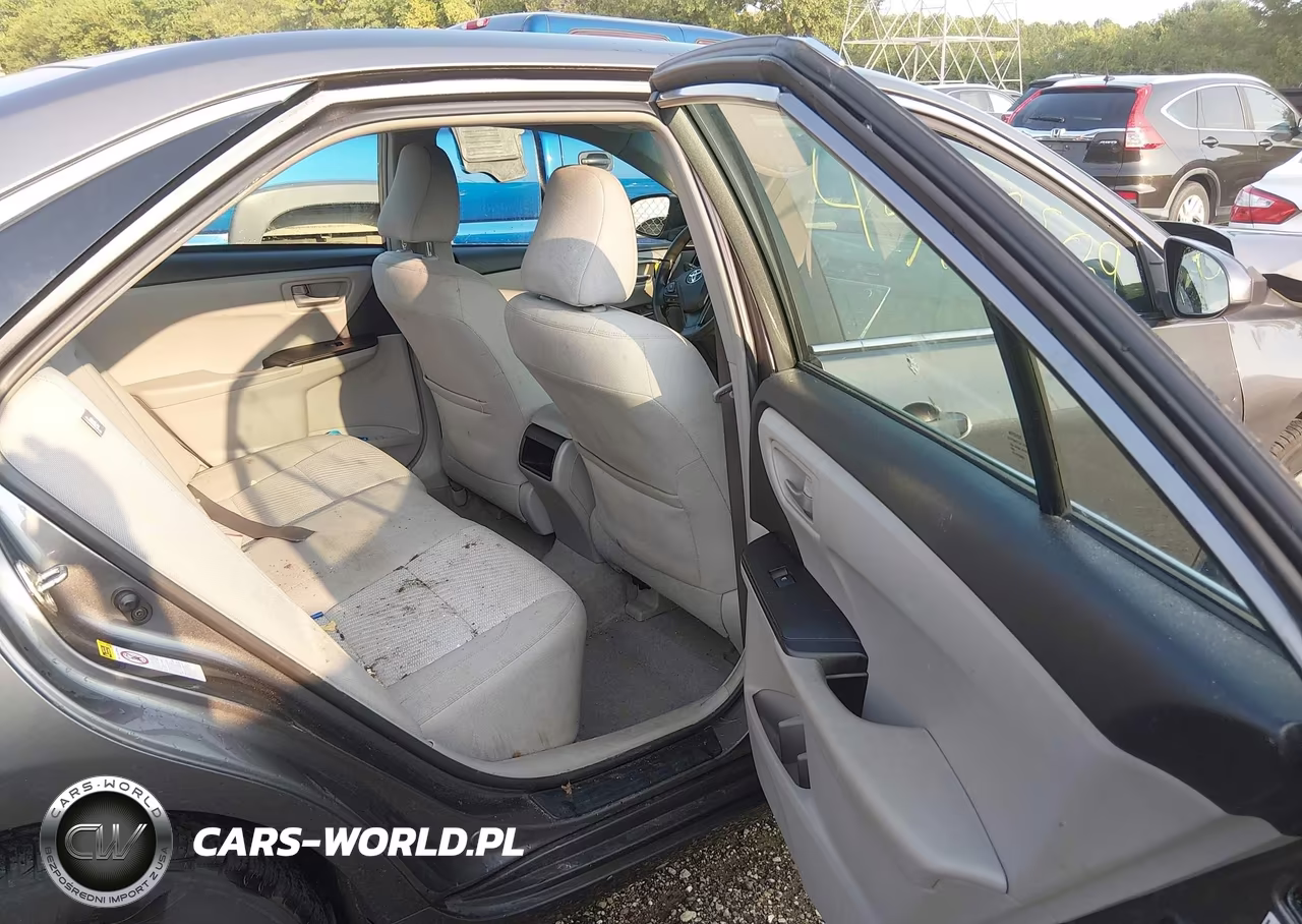 2017 Toyota Camry Le VIN:4T1BF1FK1HU747712 - 8