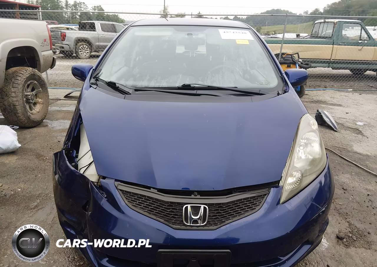2013 Honda Fit VIN:JHMGE8H34DC063411 - 13