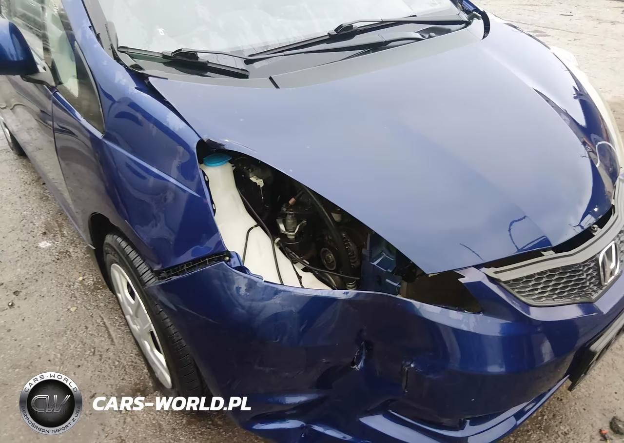 2013 Honda Fit VIN:JHMGE8H34DC063411 - 6