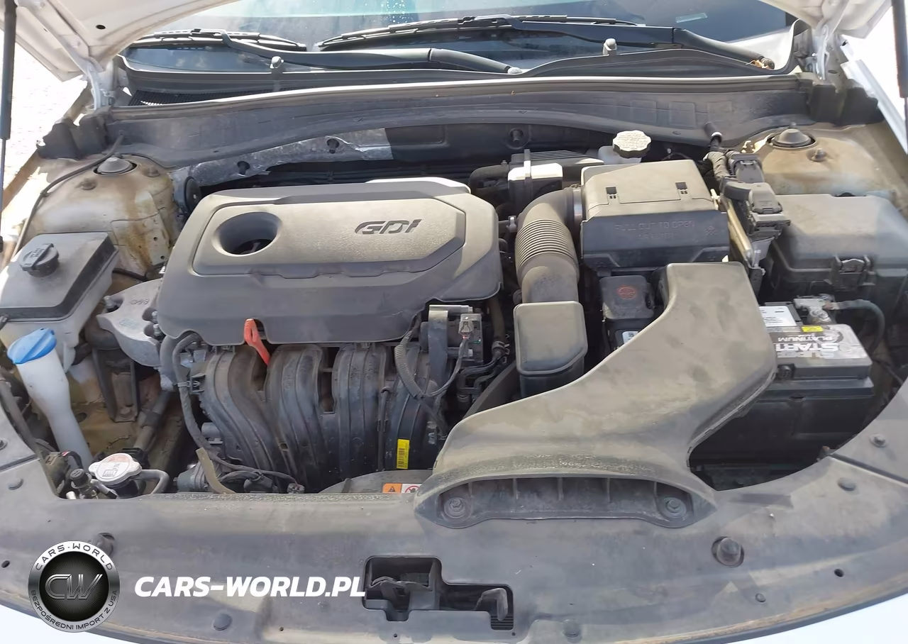 2018 Kia Optima S VIN:5XXGT4L30JG242001 - 10