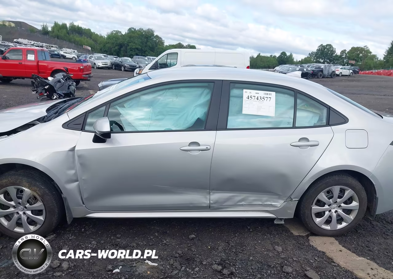 2026 Toyota Corolla Le VIN:5YFB4MDE5TP449209 - 14