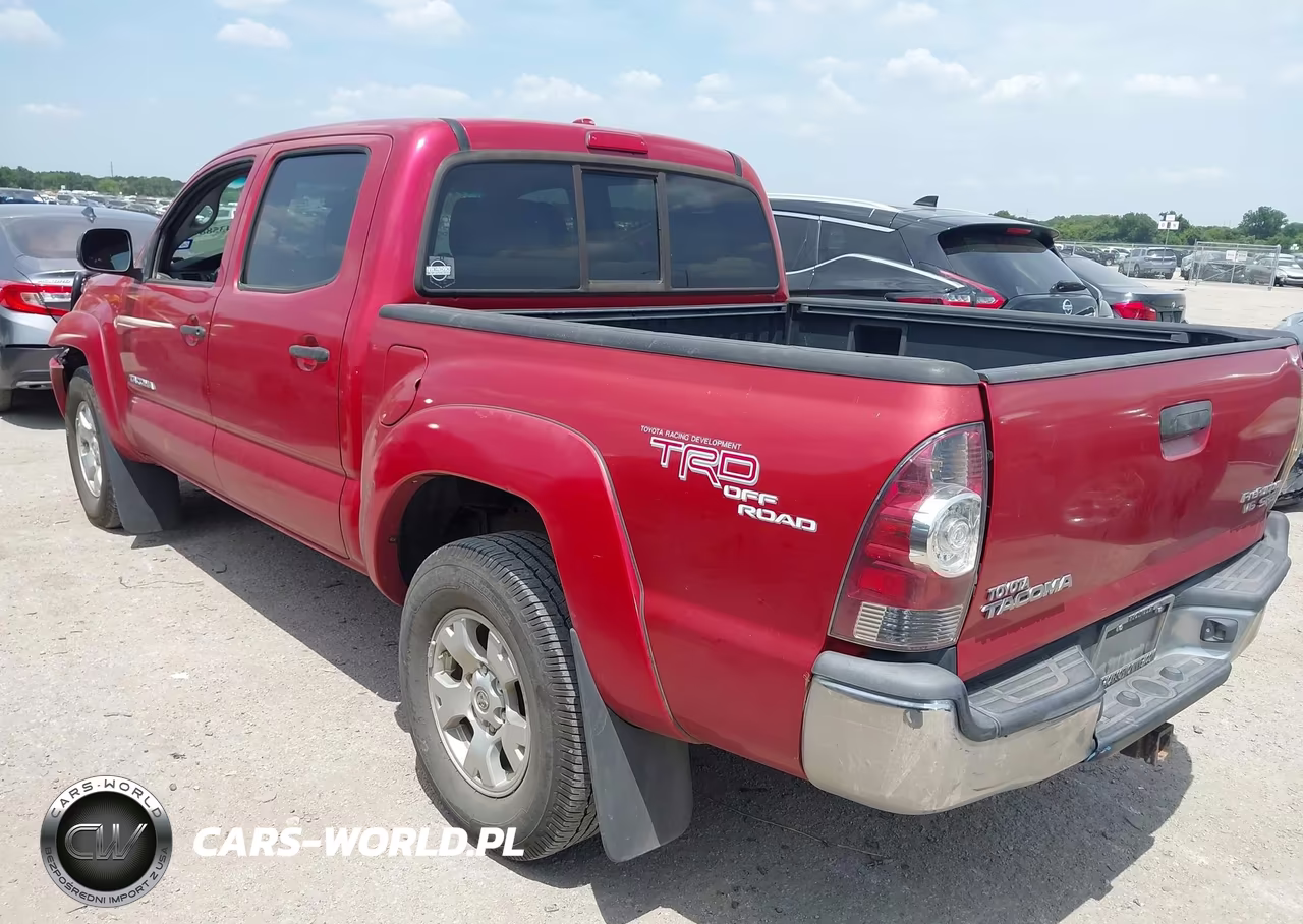 2010 Toyota Tacoma Prerunner V6 VIN:5TEJU4GN6AZ679260 - 3