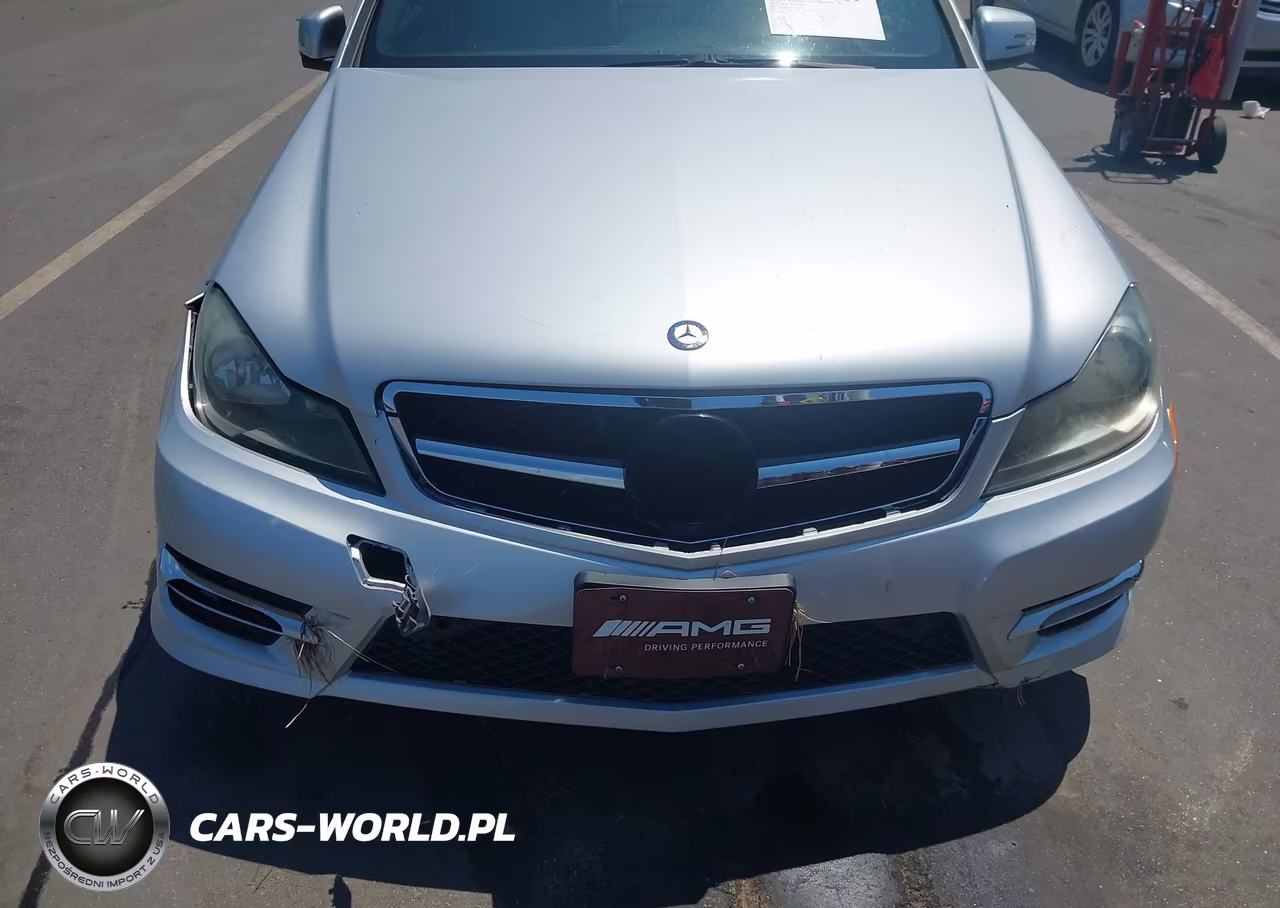 2012 Mercedes-Benz C 250 Sport VIN:WDDGF4HB6CR208884 - 16