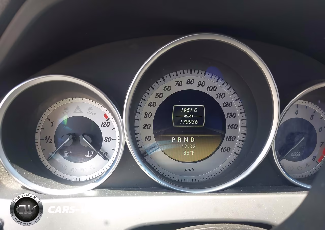2012 Mercedes-Benz C 250 Sport VIN:WDDGF4HB6CR208884 - 7