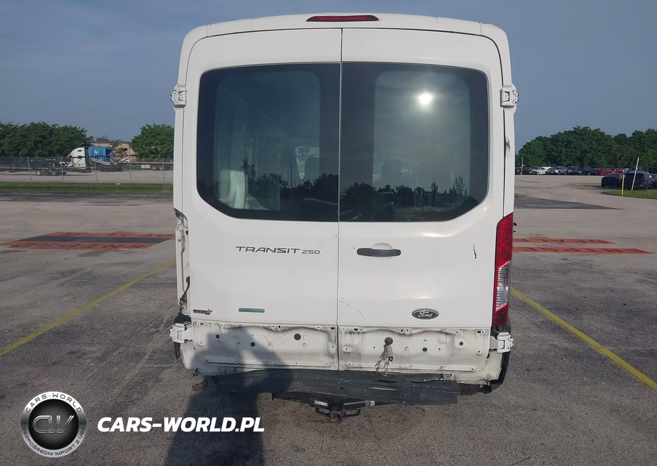 2015 Ford Transit-250 VIN:1FTNR1CG9FKB25411 - 16