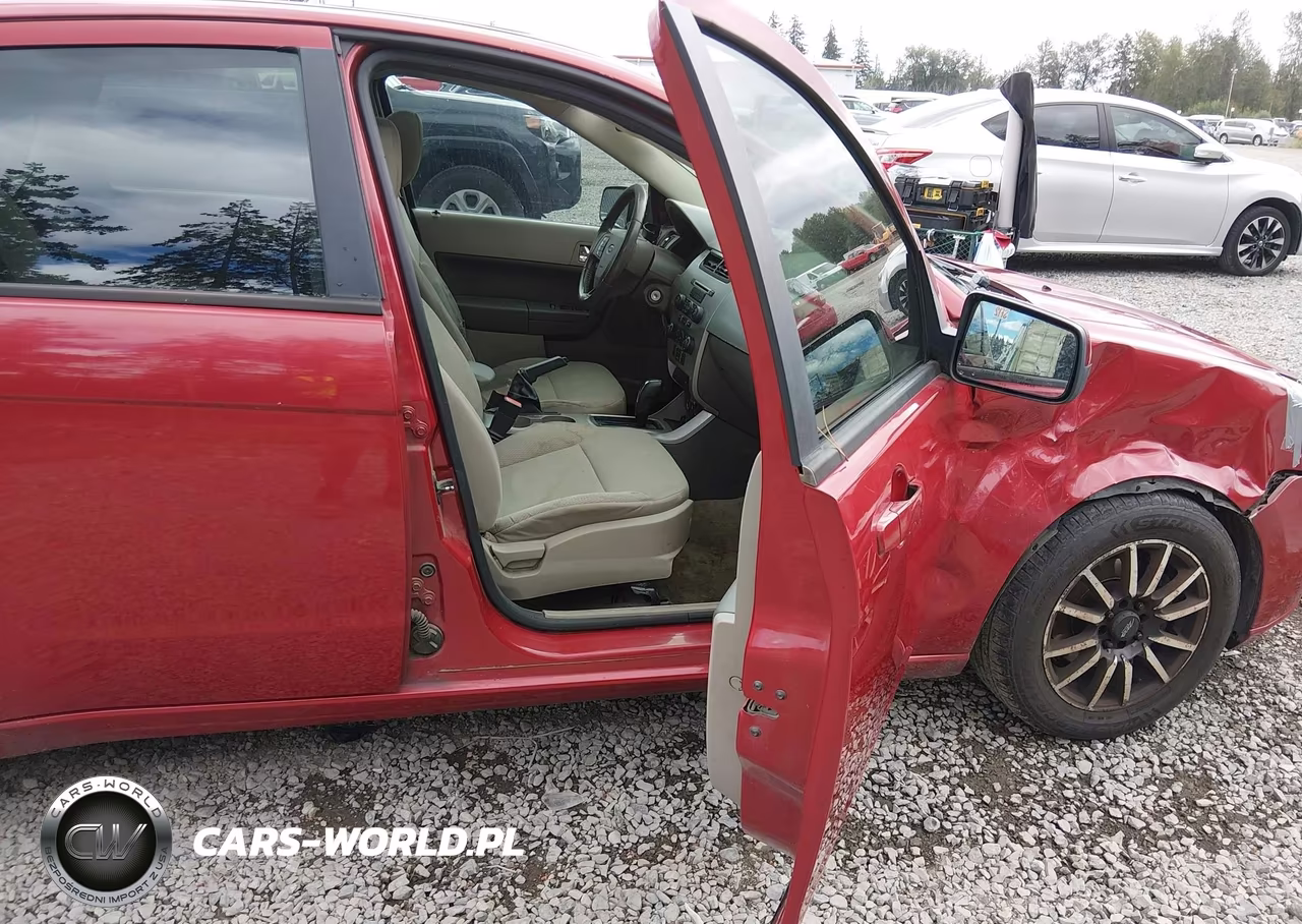 2009 Ford Focus Ses VIN:1FAHP36N49W179940 - 5