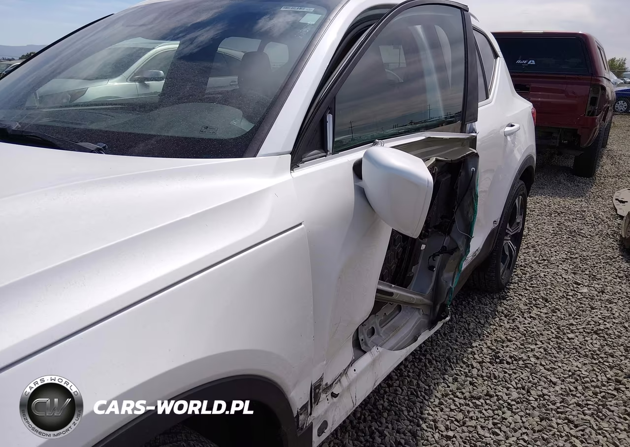 2022 Volvo Xc40 T5 Inscription VIN:YV4162UL9N2651803 - 17