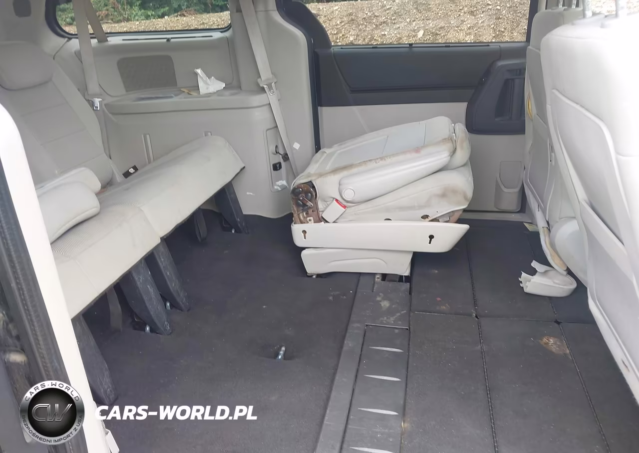 2008 Dodge Grand Caravan Sxt VIN:2D8HN54P48R109590 - 8