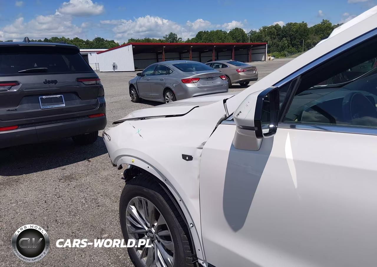 2024 Cadillac Xt4 Awd Premium Luxury VIN:1GYFZDR43RF252469 - 6