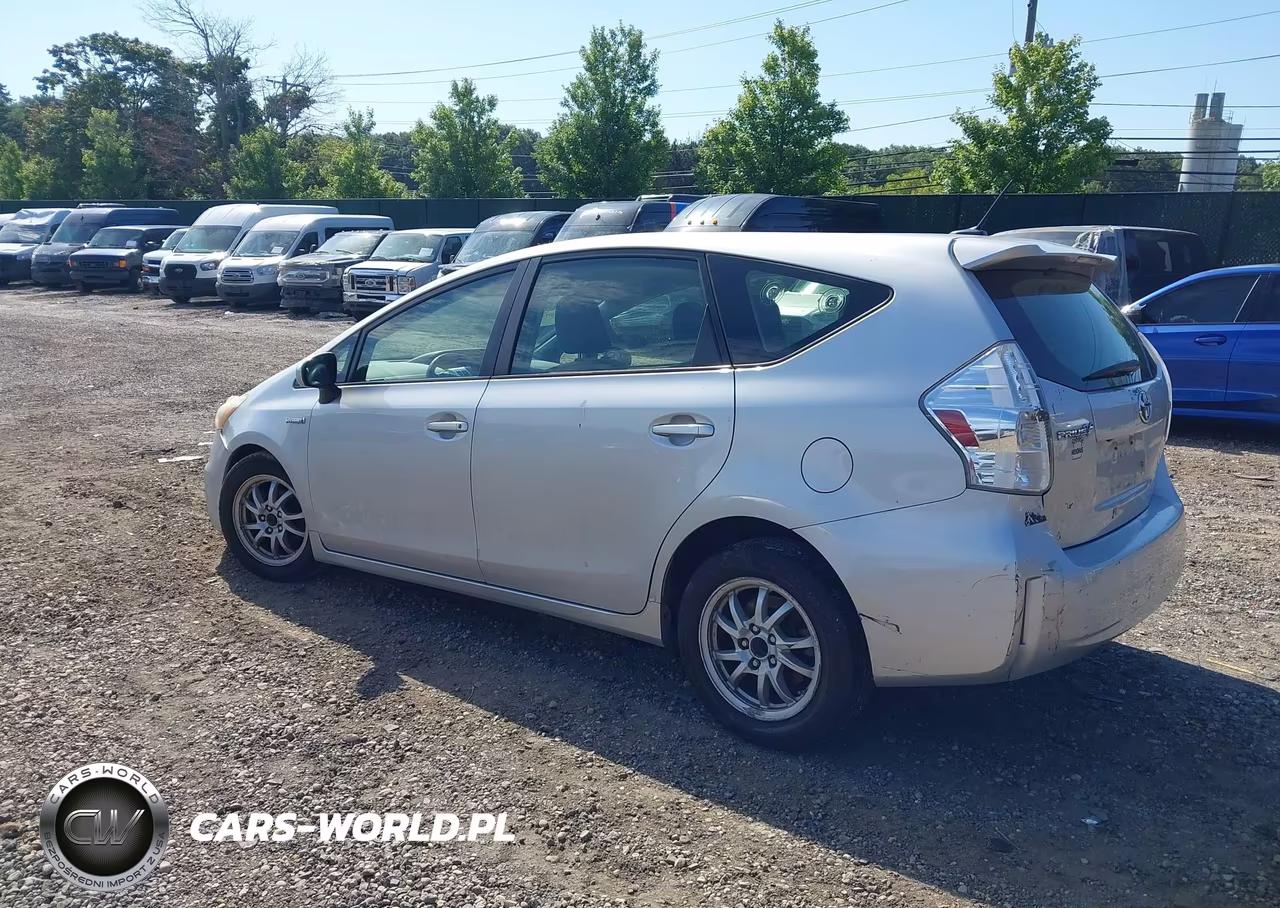 2013 Toyota Prius V Three VIN:JTDZN3EU9D3282150 - 3