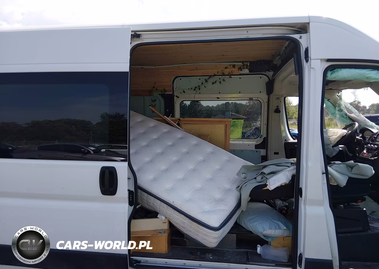2019 Ram Promaster 1500 High Roof 136 Wb VIN:3C6TRVBG7KE509210 - 8