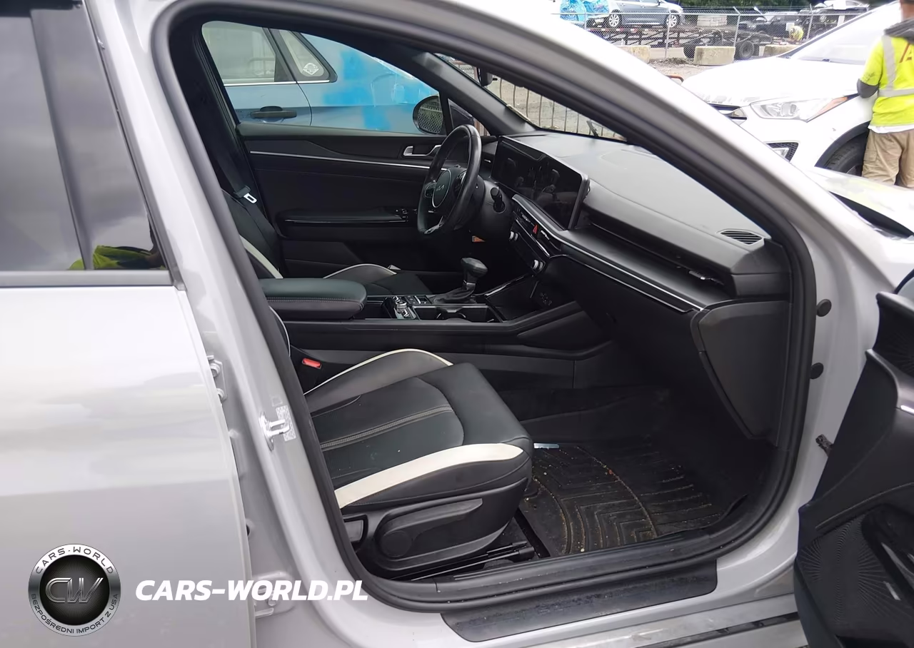 2025 Kia K5 Gt-Line VIN:KNAG64J70S5317439 - 5
