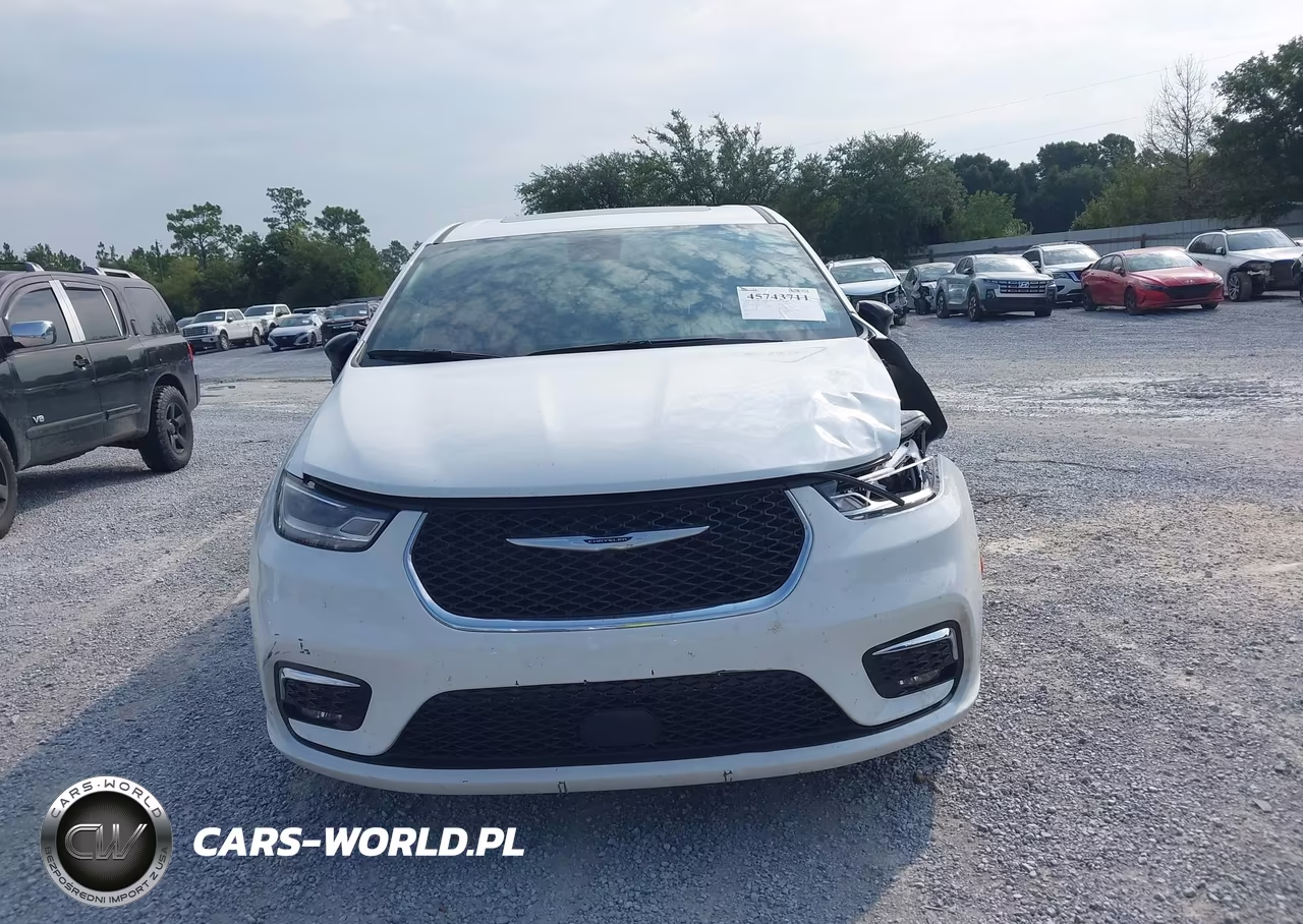 2026 Chrysler Pacifica Limited VIN:2C4RC1GG1TR190036 - 12