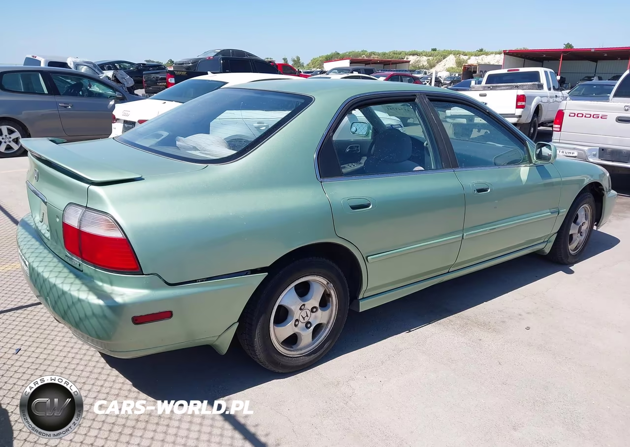 1997 Honda Accord Se VIN:1HGCD5600VA130255 - 4