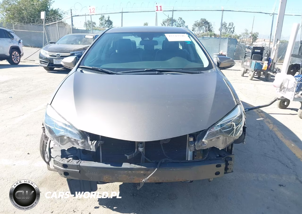 2019 Toyota Corolla Se VIN:2T1BURHE5KC129376 - 13