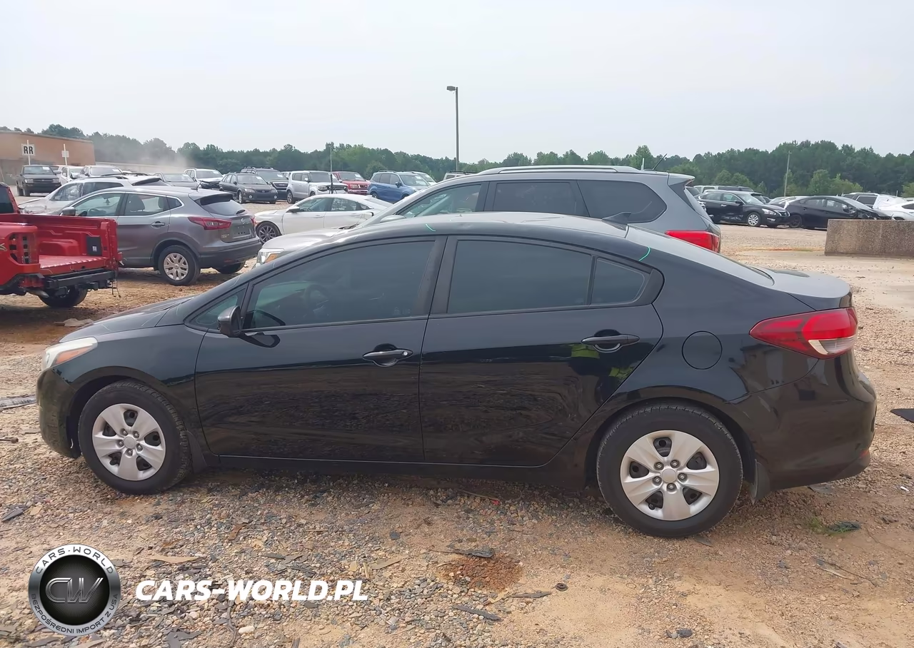 2017 Kia Forte Lx VIN:3KPFK4A75HE052458 - 14