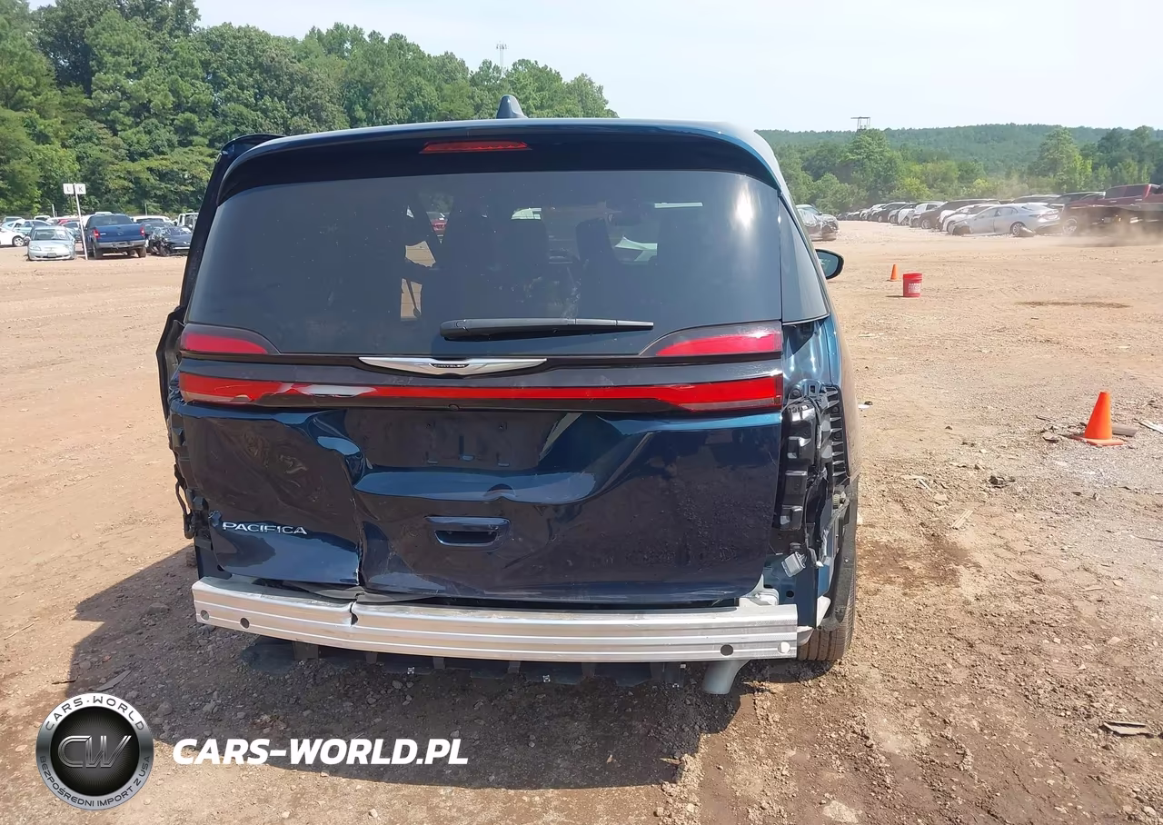 2025 Chrysler Pacifica Select VIN:2C4RC1BG5SR612492 - 6